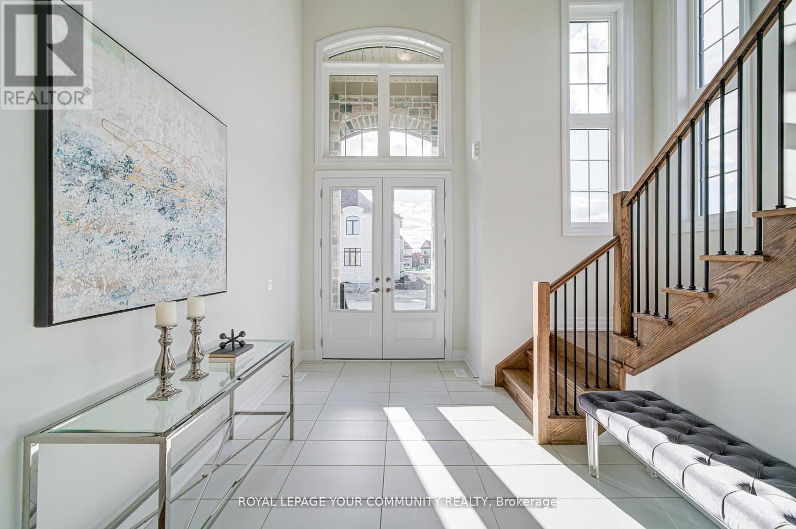 18 Shadyridge Street, King, Ontario  L7B 1B4 - Photo 3 - N12563582