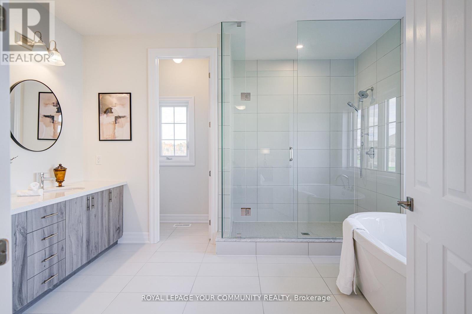 18 Shadyridge Street, King, Ontario  L7B 1B4 - Photo 42 - N12563582