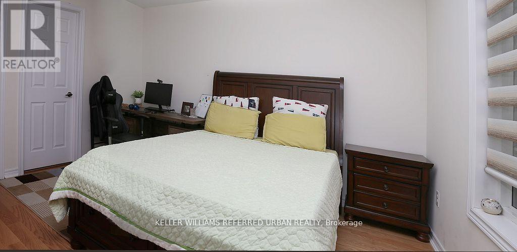 1924 Donald Cousens Parkway, Markham, Ontario  L6B 0V5 - Photo 13 - N12563618