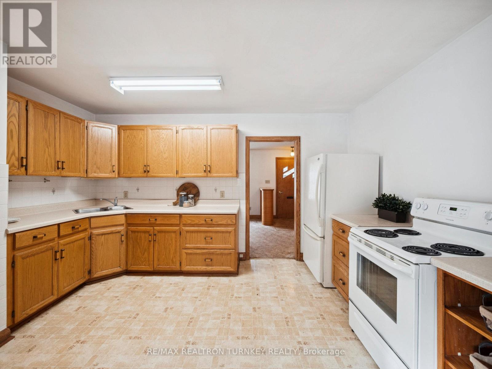 736 Grace Street, Newmarket, Ontario  L3Y 2L3 - Photo 15 - N12563662