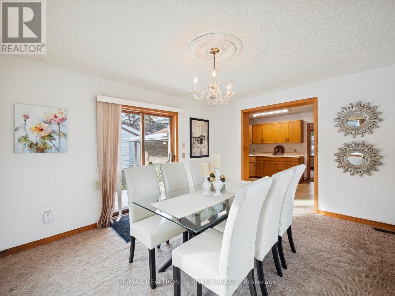 736 Grace Street, Newmarket, Ontario  L3Y 2L3 - Photo 22 - N12563662