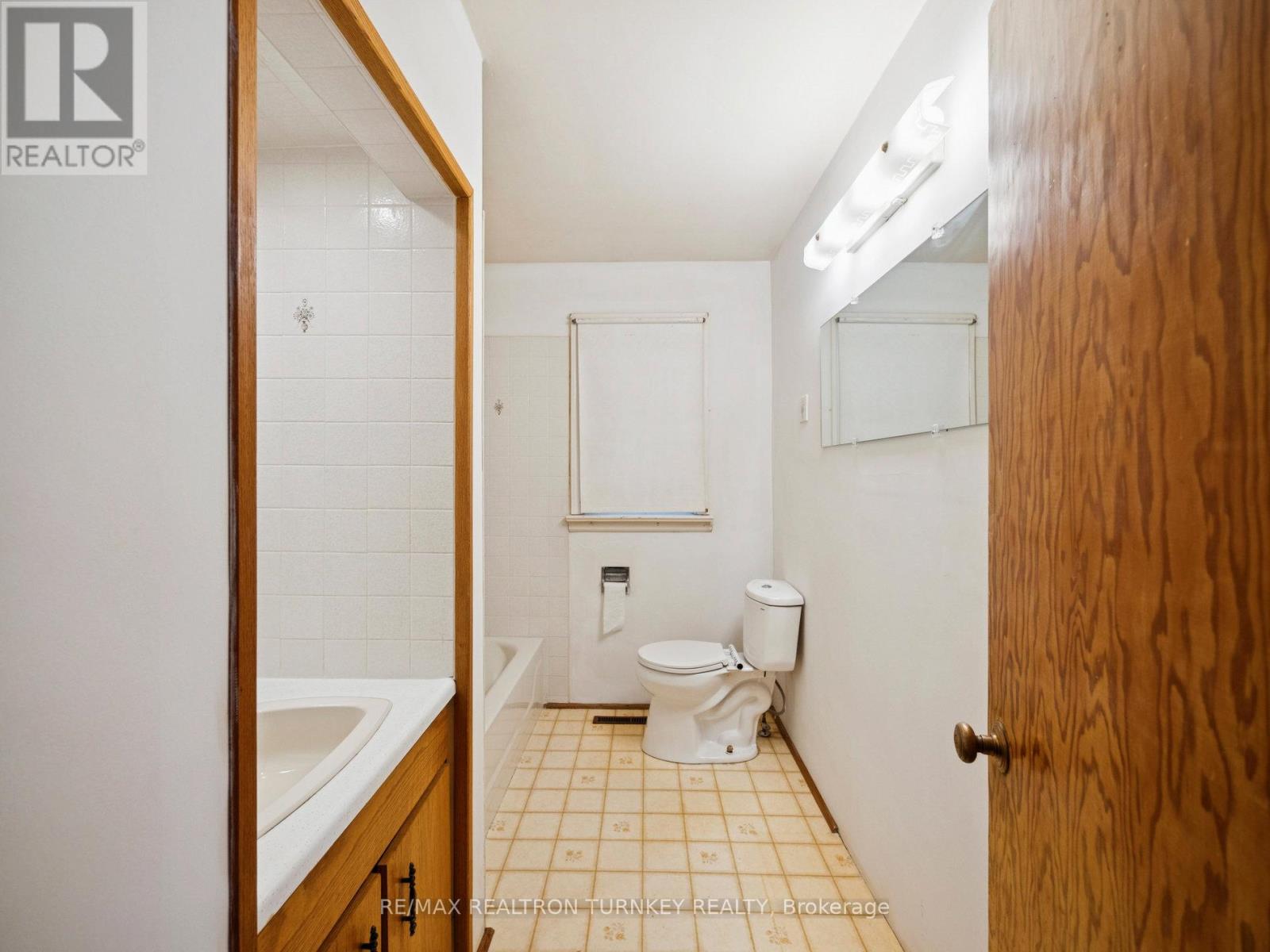 736 Grace Street, Newmarket, Ontario  L3Y 2L3 - Photo 30 - N12563662