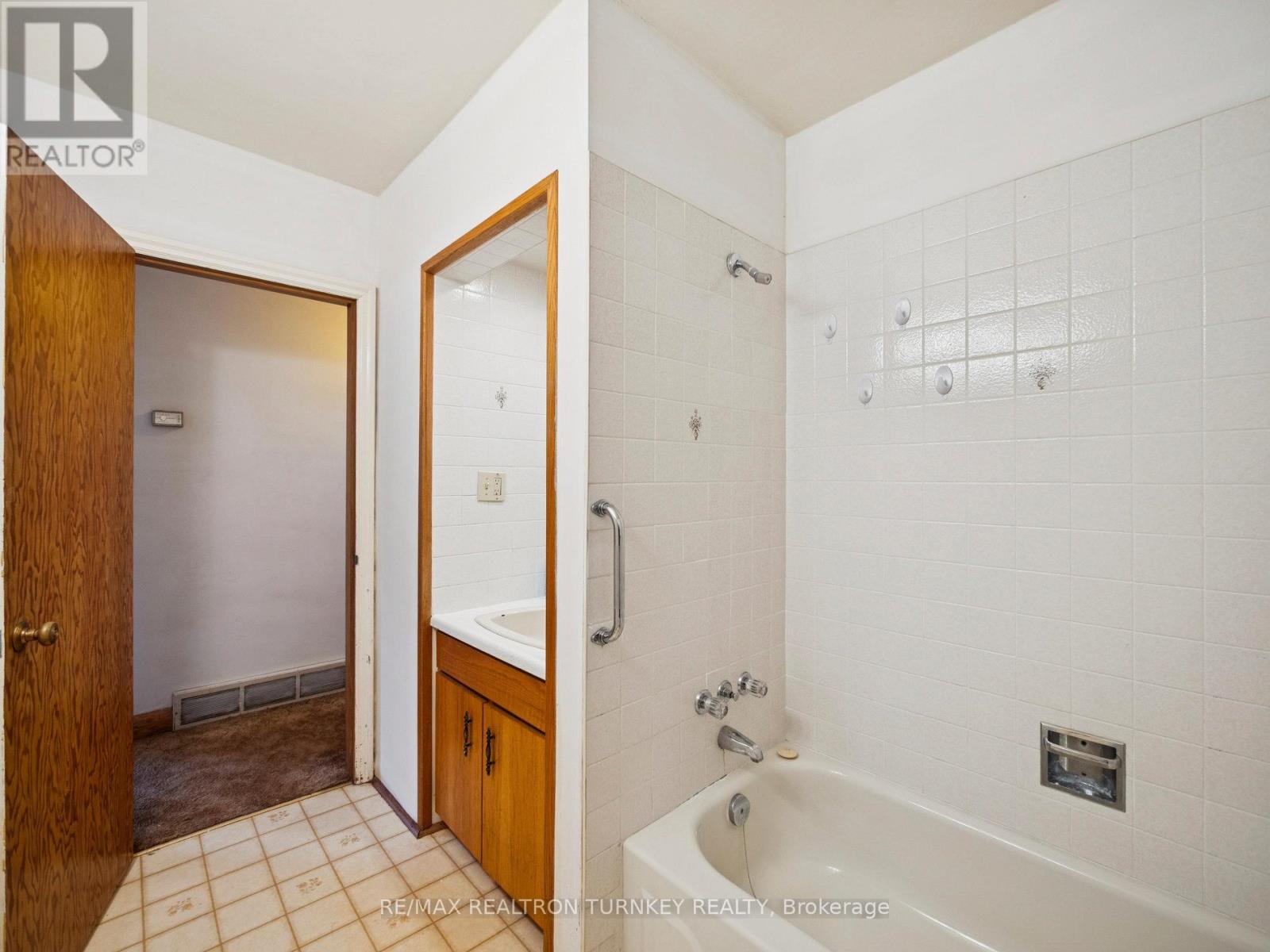 736 Grace Street, Newmarket, Ontario  L3Y 2L3 - Photo 31 - N12563662