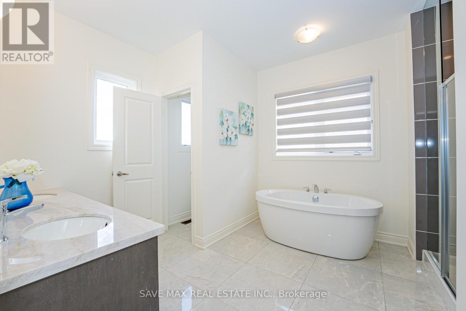 1462 Wheatcroft Drive, Oshawa, Ontario  L1L 0W5 - Photo 28 - E12558732