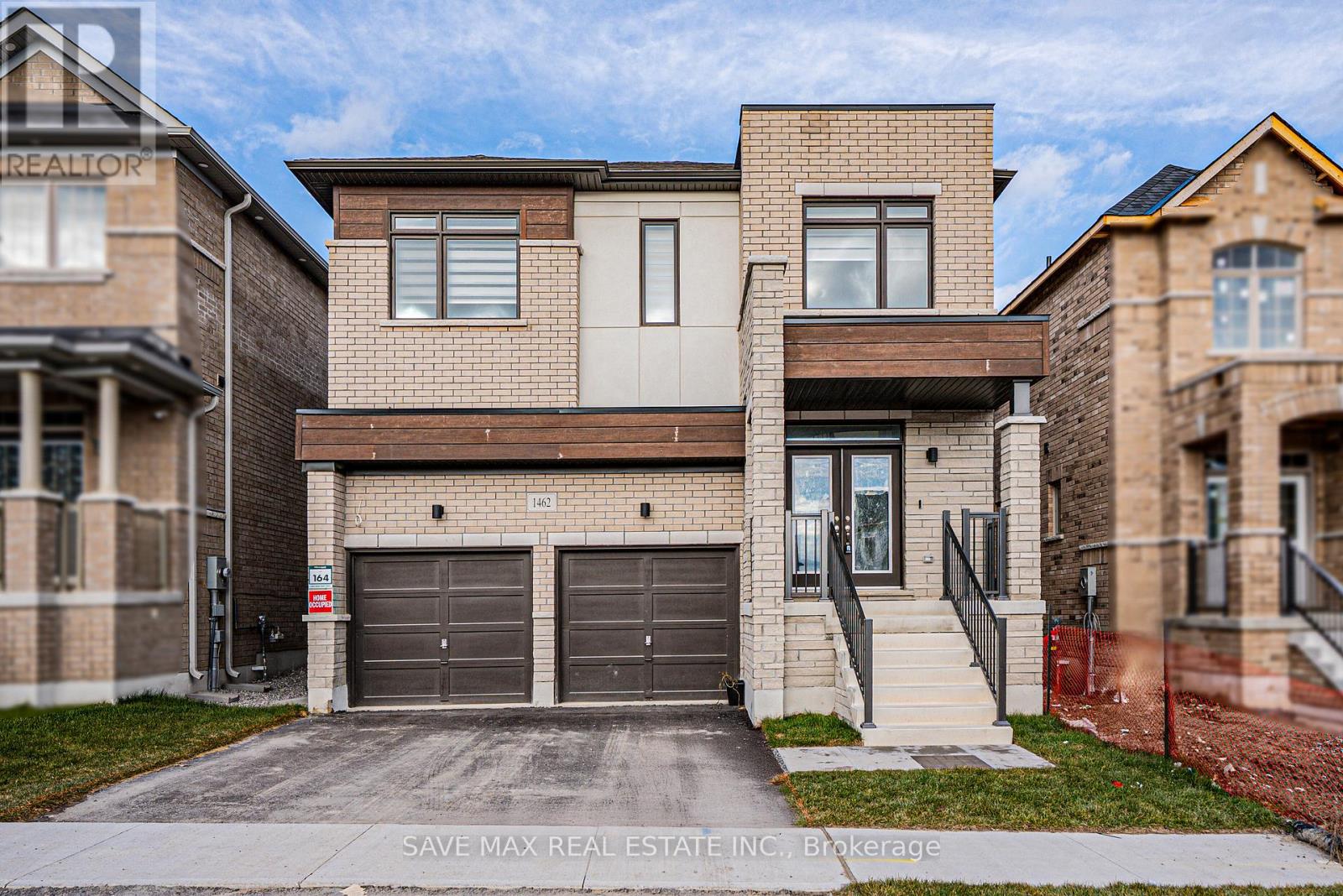 1462 Wheatcroft Drive, Oshawa, Ontario  L1L 0W5 - Photo 2 - E12558732