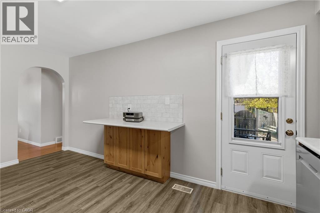 68 Hixon Road, Hamilton, Ontario  L8K 2B7 - Photo 14 - 40789569