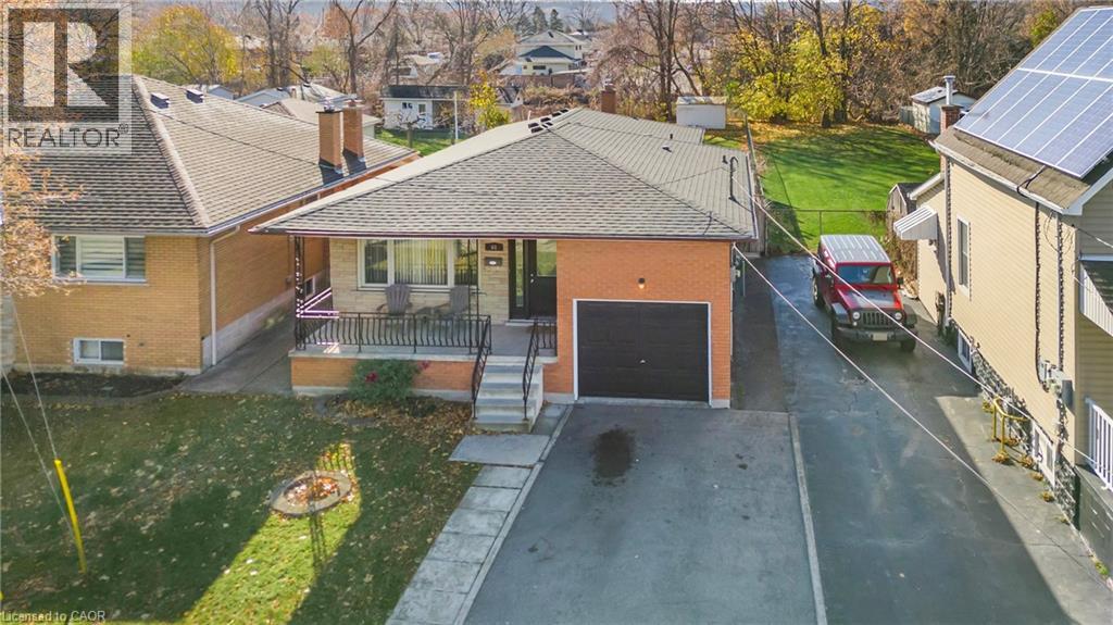 68 Hixon Road, Hamilton, Ontario  L8K 2B7 - Photo 3 - 40789569