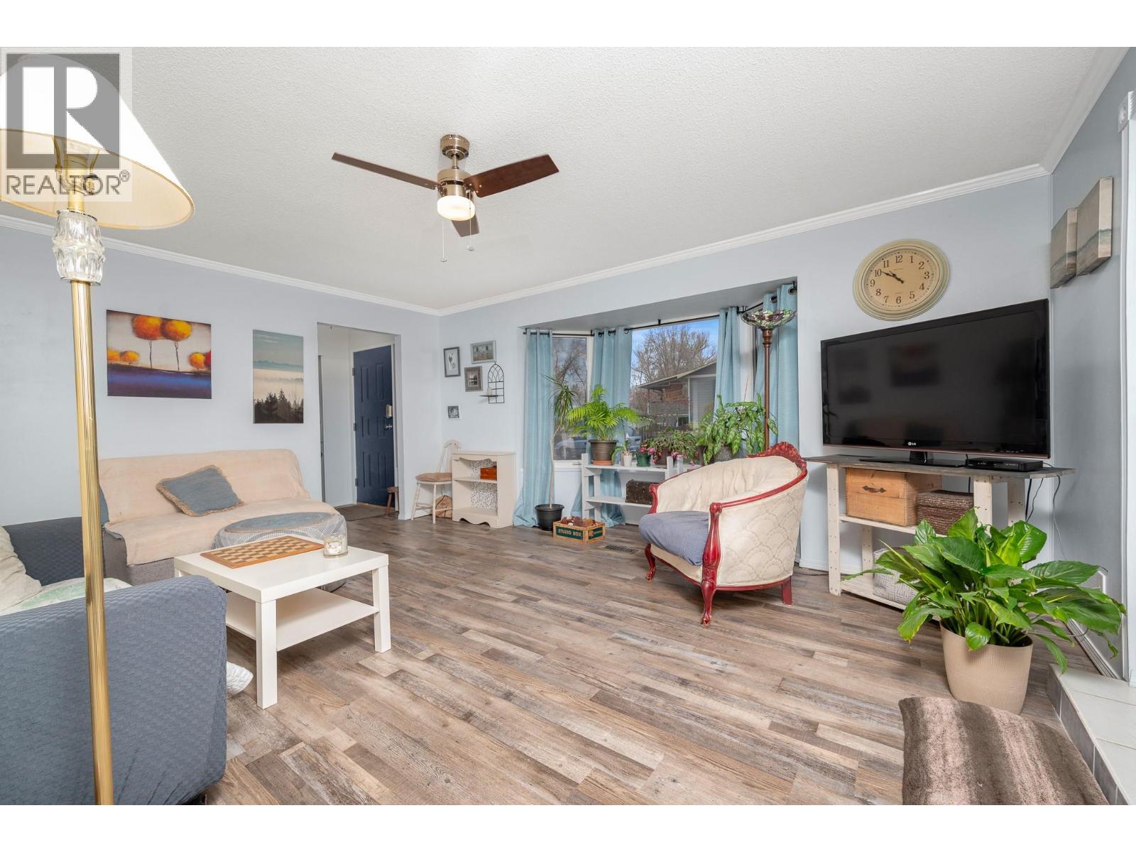 5513 Willow Drive, Vernon, British Columbia  V1T 7W3 - Photo 3 - 10369418