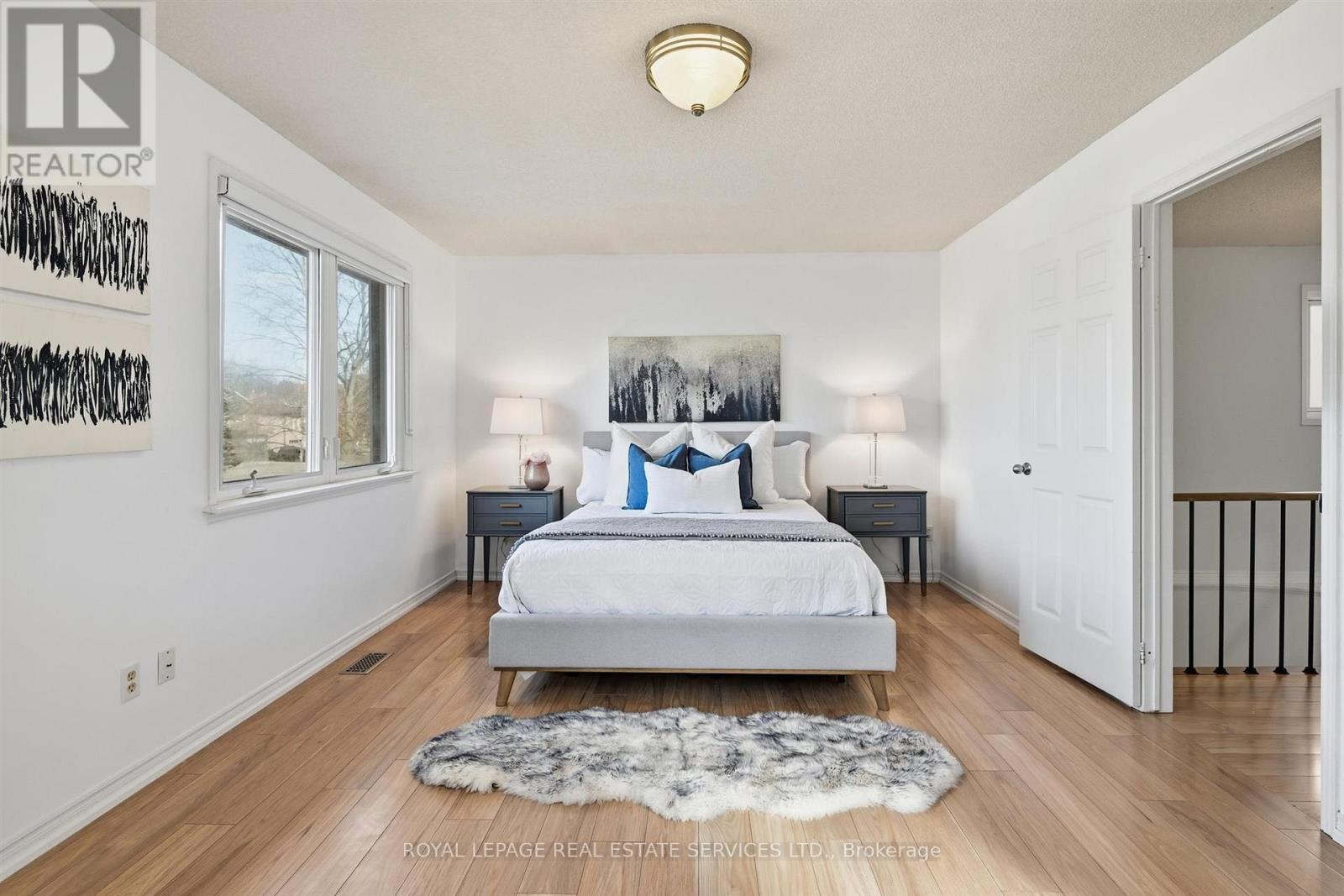 426 Parkridge Crescent, Oakville, Ontario  L6M 1B2 - Photo 22 - W12563594