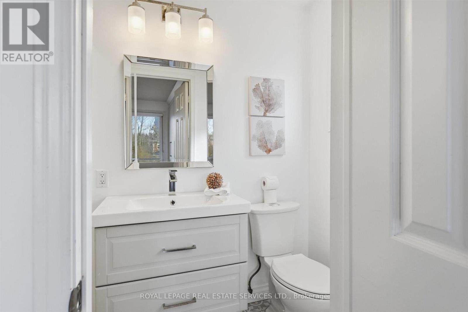 426 Parkridge Crescent, Oakville, Ontario  L6M 1B2 - Photo 25 - W12563594