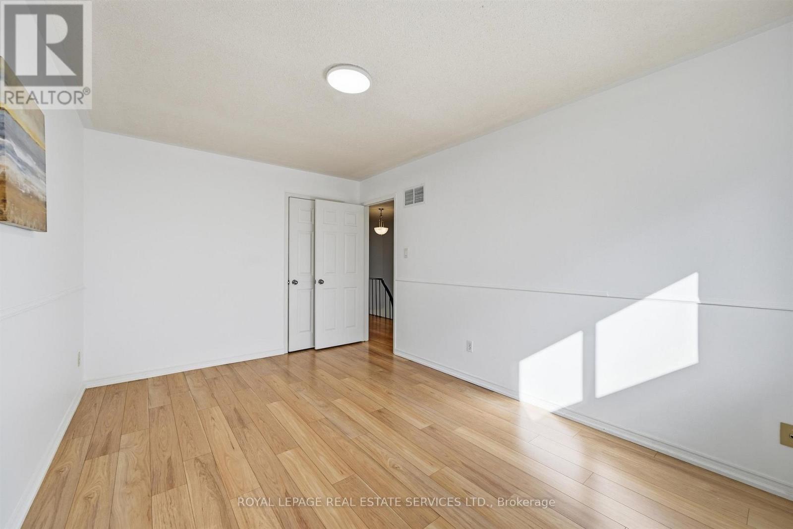 426 Parkridge Crescent, Oakville, Ontario  L6M 1B2 - Photo 32 - W12563594