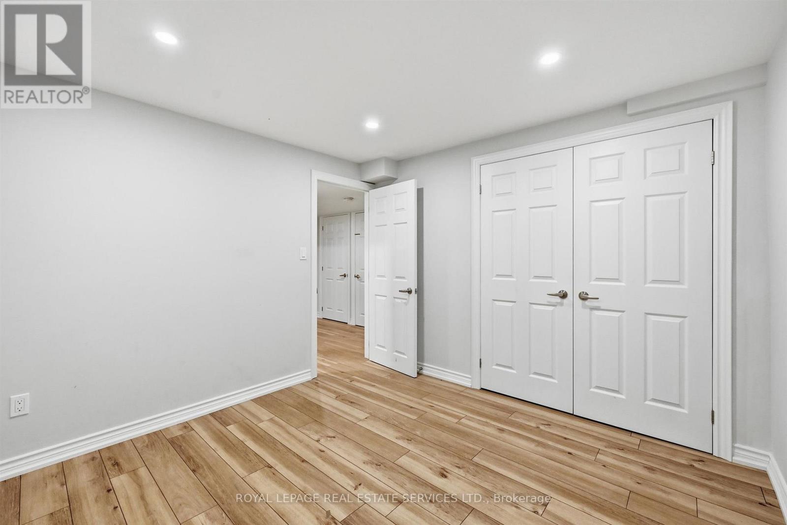 426 Parkridge Crescent, Oakville, Ontario  L6M 1B2 - Photo 41 - W12563594