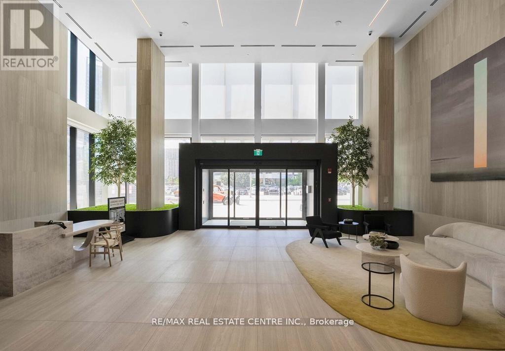 4207 - 4015 The Exchange Street E, Mississauga, Ontario  L5B 0N9 - Photo 5 - W12563598