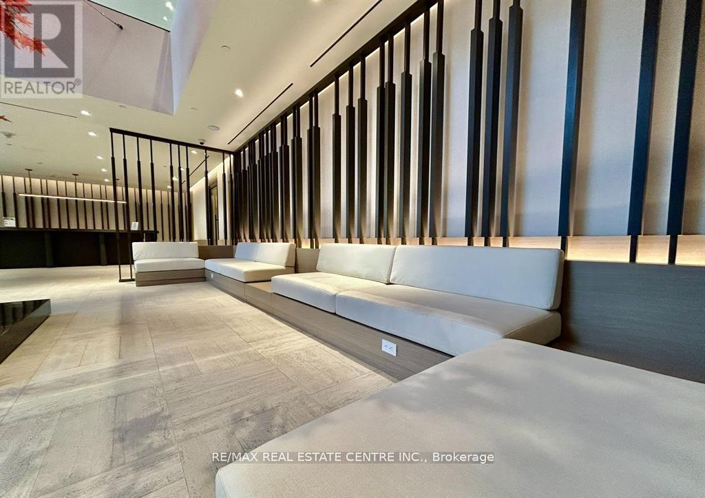 4207 - 4015 The Exchange Street E, Mississauga, Ontario  L5B 0N9 - Photo 6 - W12563598