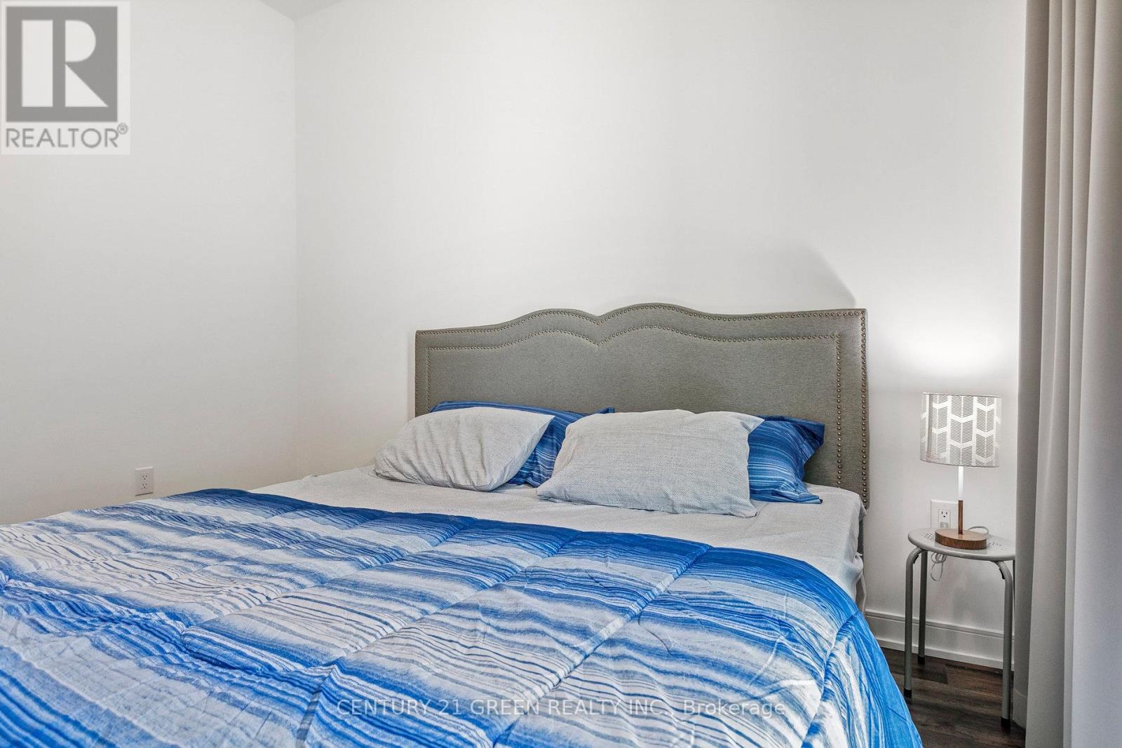 104 - 25 Neighbourhood Lane, Toronto, Ontario  M9Y 0C4 - Photo 28 - W12563632