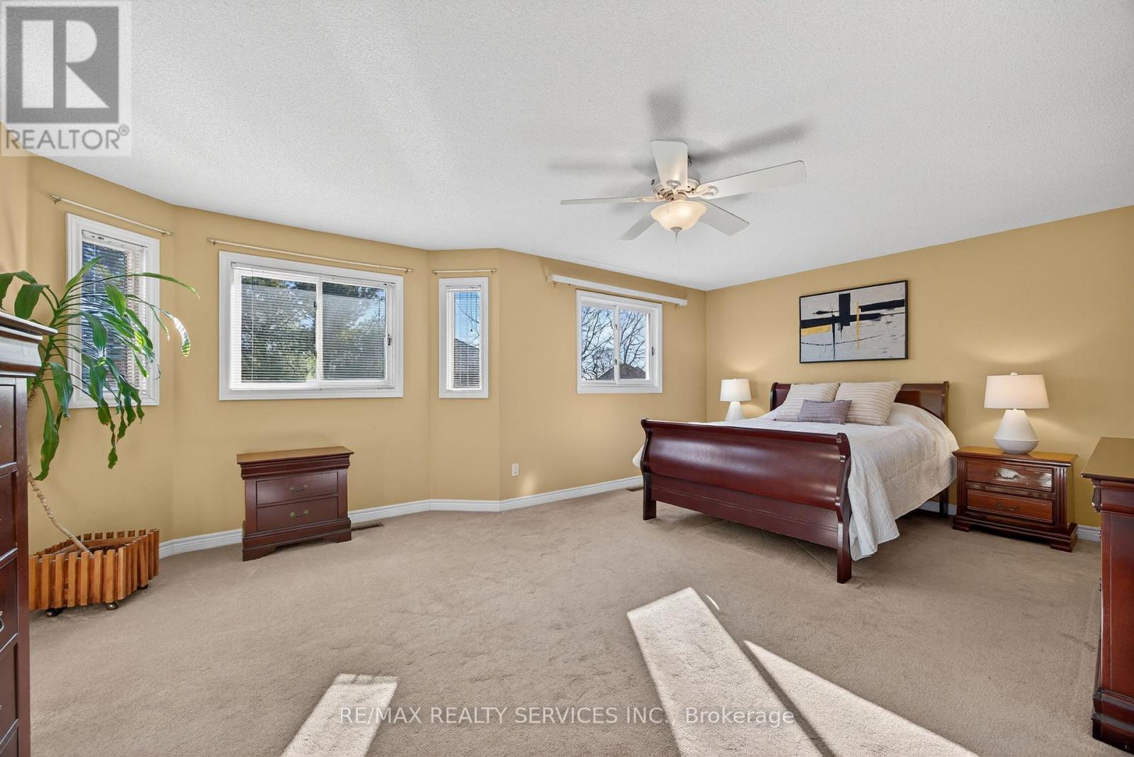 31 Gardenia Way, Caledon, Ontario  L7C 1B1 - Photo 24 - W12563634