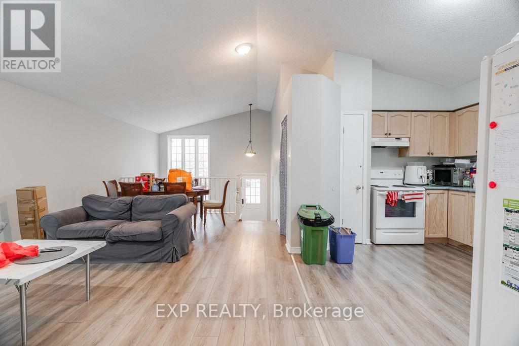 235 Fleming Drive, London East, Ontario  N5V 4Y8 - Photo 10 - X12563760