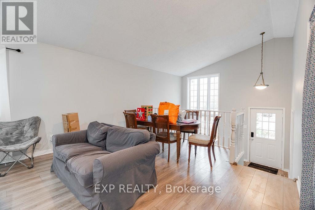 235 Fleming Drive, London East, Ontario  N5V 4Y8 - Photo 9 - X12563760