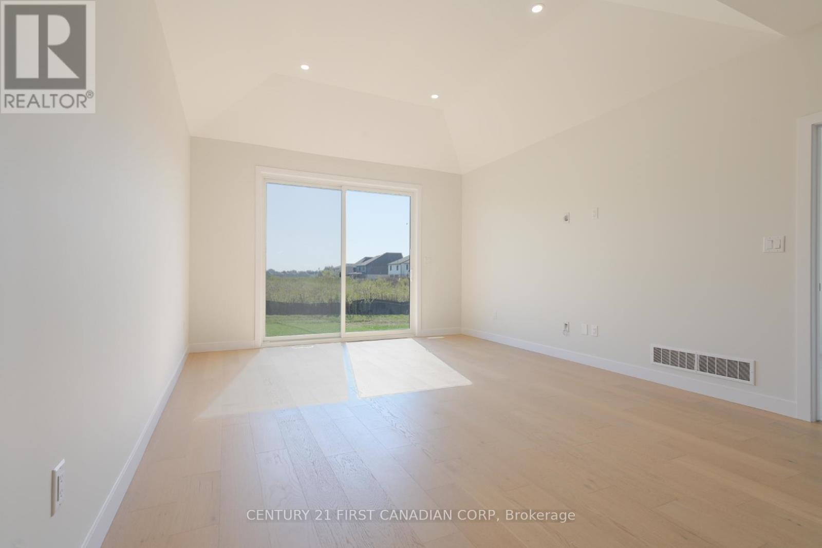 6673 Hayward Drive, London South, Ontario  N6P 0H7 - Photo 10 - X12563774