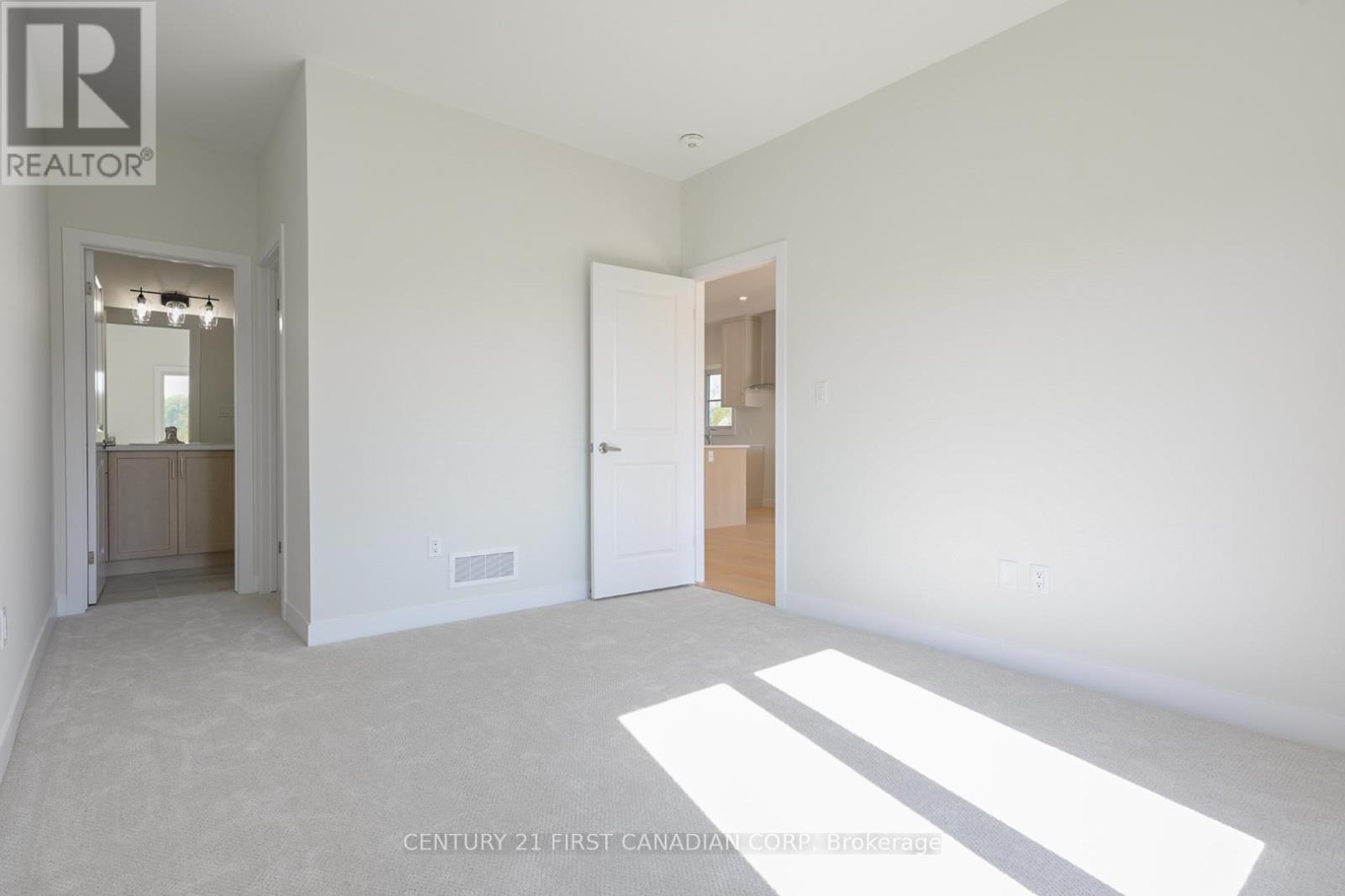 6673 Hayward Drive, London South, Ontario  N6P 0H7 - Photo 12 - X12563774