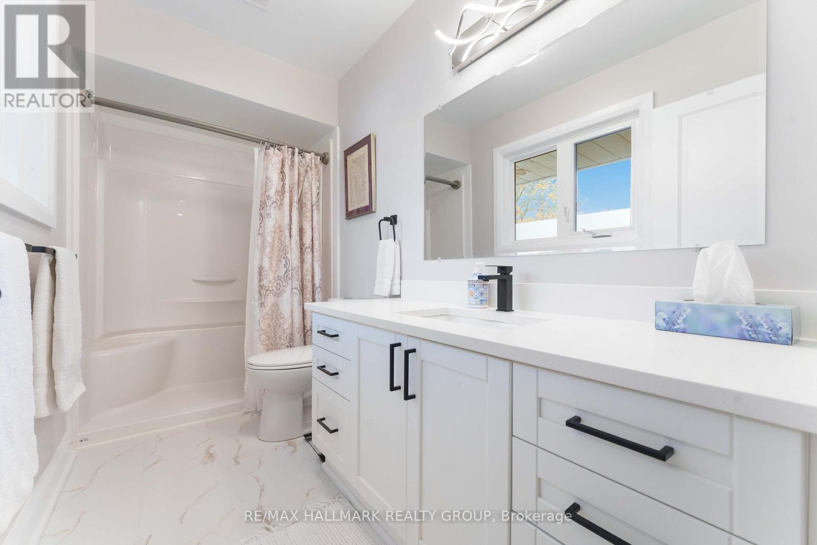 19 Kingsford Crescent, Ottawa, Ontario  K2K 1T5 - Photo 21 - X12563730