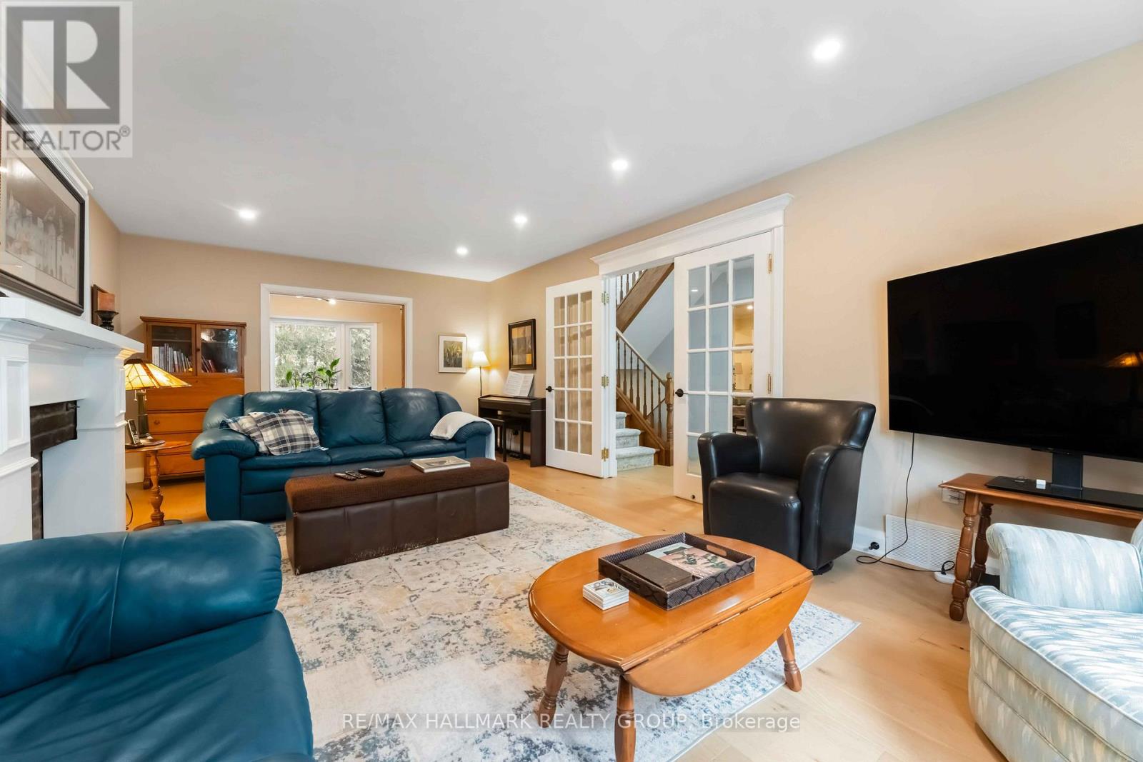 19 Kingsford Crescent, Ottawa, Ontario  K2K 1T5 - Photo 6 - X12563730