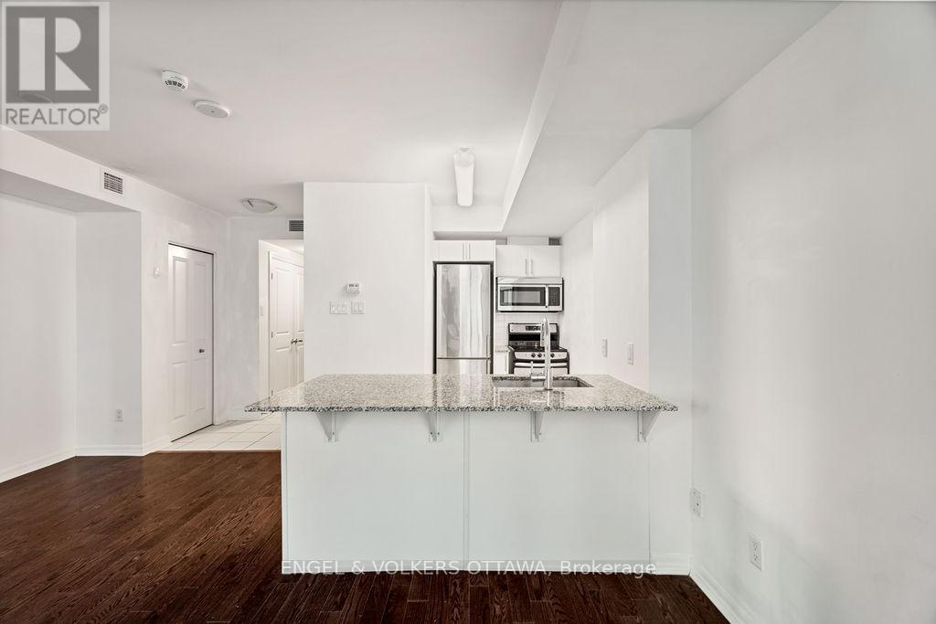 408 - 195 Besserer Street, Ottawa, Ontario K1N 0B6 - Photo 6 - X12563740