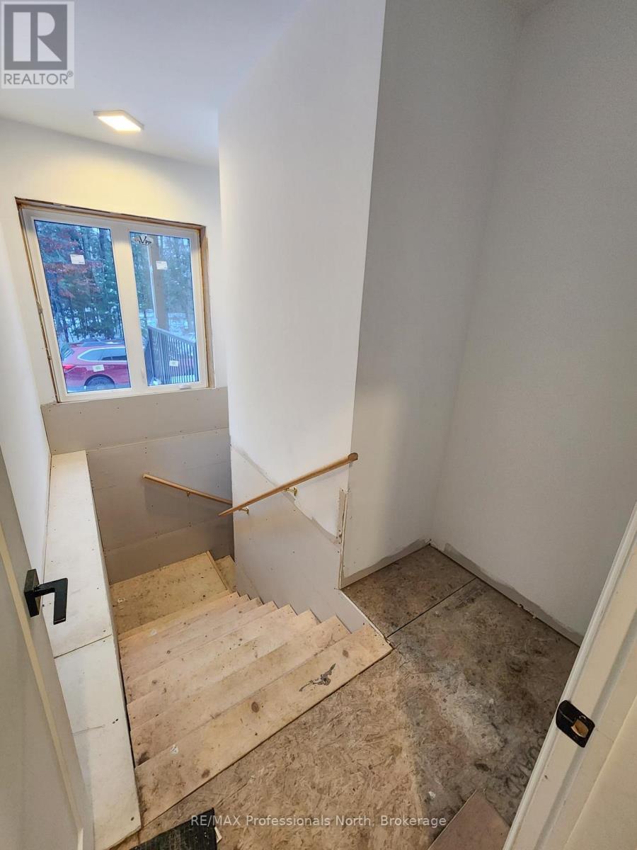 274 Echo Ridge Road, Kearney, Ontario  P0A 1M0 - Photo 19 - X12545604