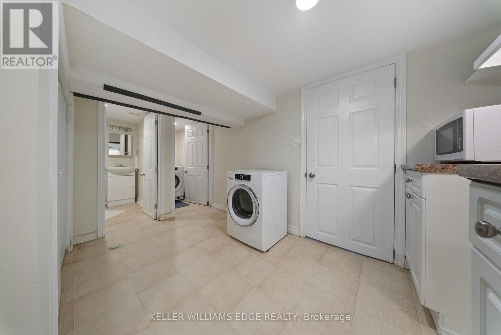 23 Wexford Avenue N, Hamilton, Ontario  L8H 4M2 - Photo 19 - X12563596