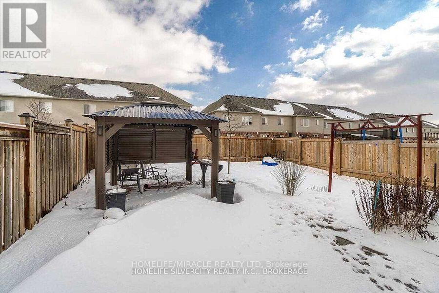 Uppers Exclude Basement - 19 Patterson Drive, North Dumfries, Ontario  N0B 1E0 - Photo 22 - X12563604