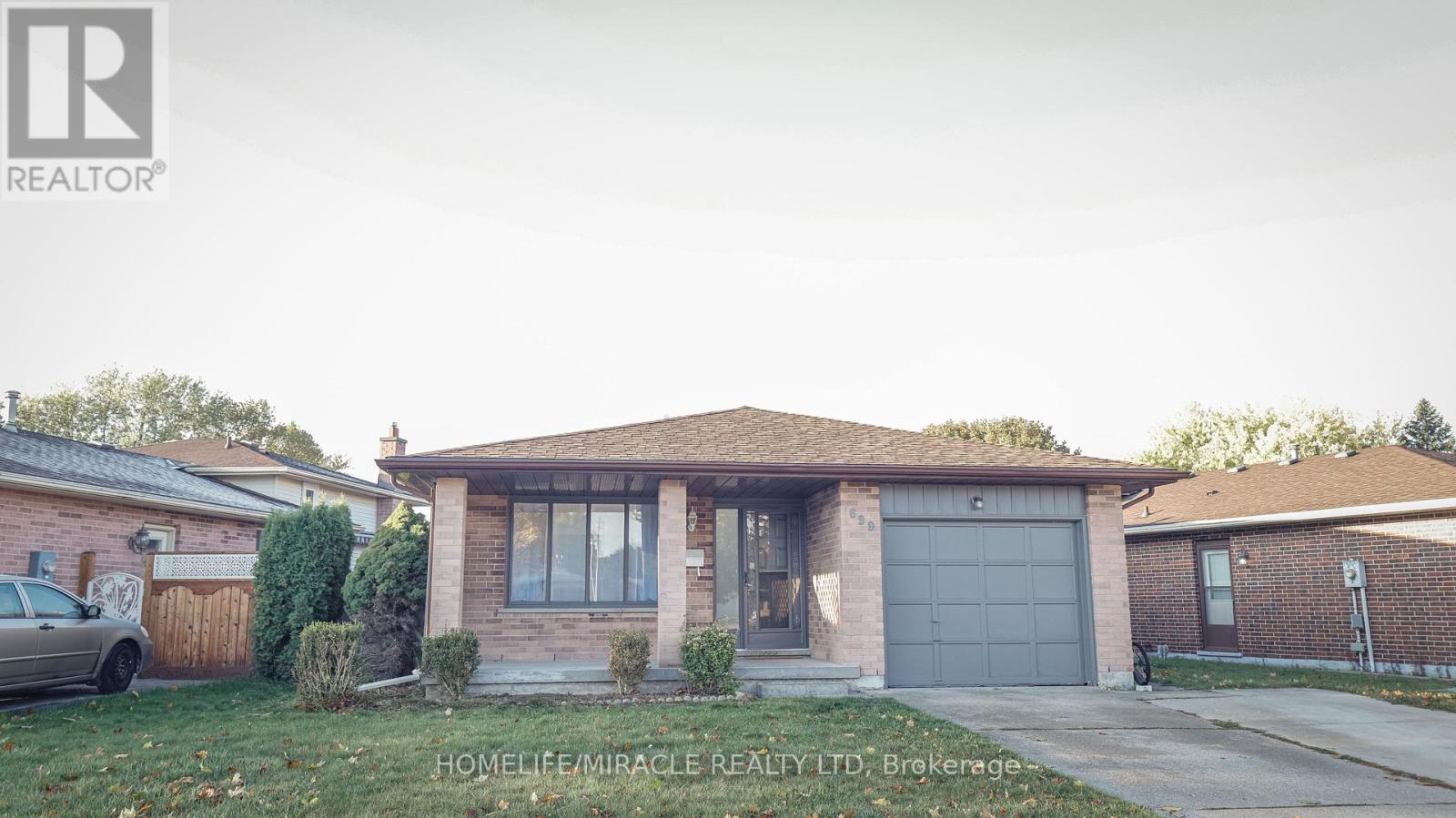 LOWER - 699 CLASSIC DRIVE, London East, Ontario