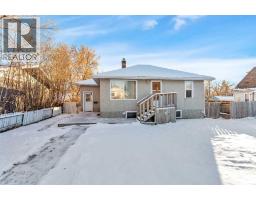 3725 45 Street Eastview