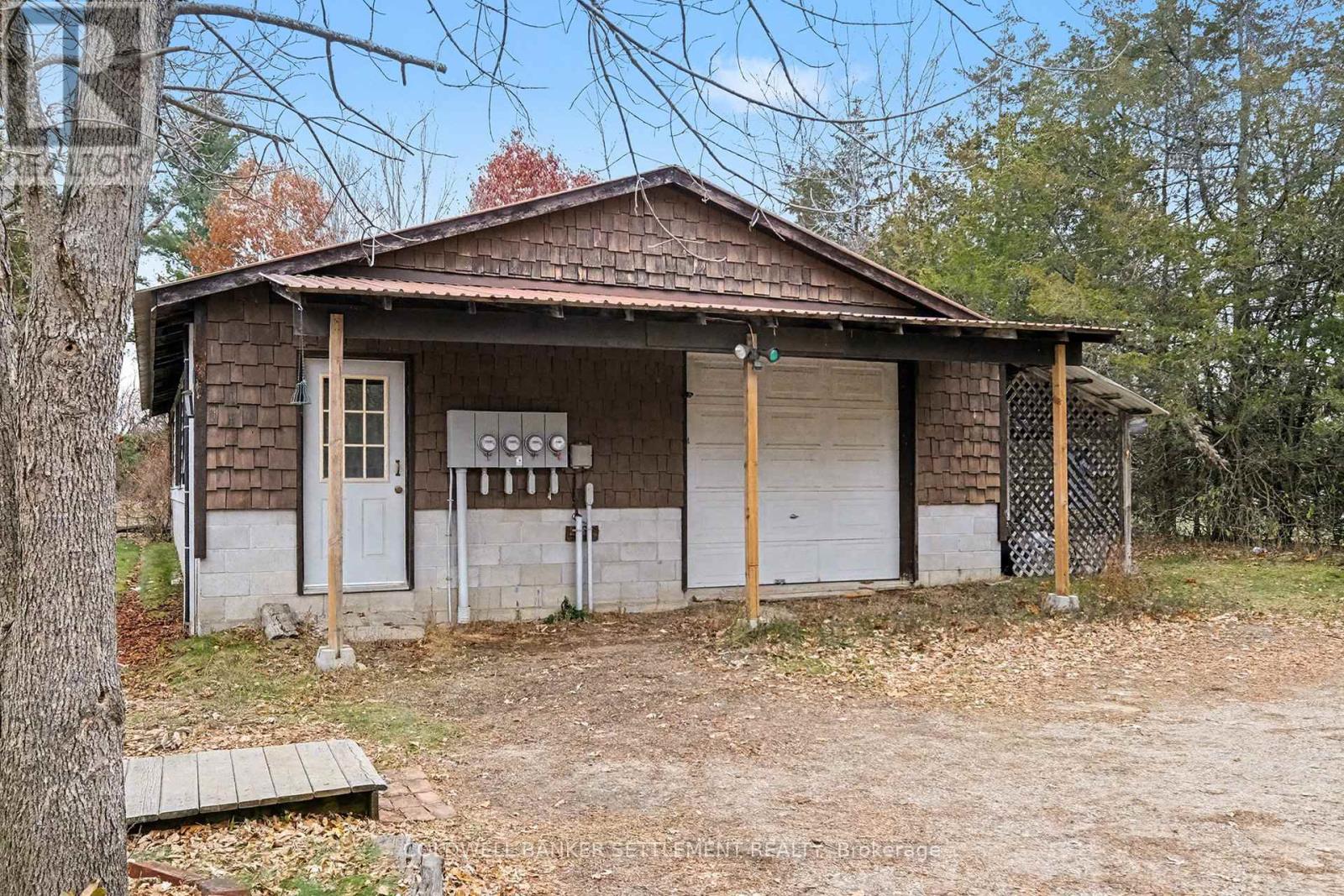 1092 Rideau Ferry Road, Drummond/north Elmsley, Ontario  K0G 1W0 - Photo 5 - X12563850