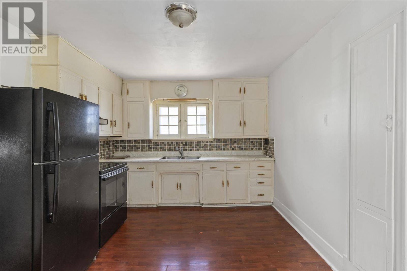 478 Douglas St, Sault Ste. Marie, Ontario  P6C 1T1 - Photo 13 - SM253306