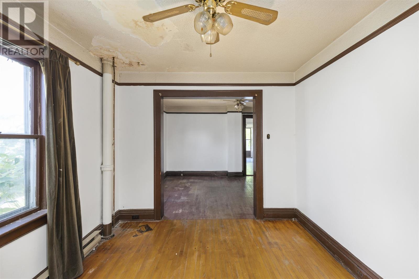 478 Douglas St, Sault Ste. Marie, Ontario  P6C 1T1 - Photo 9 - SM253306