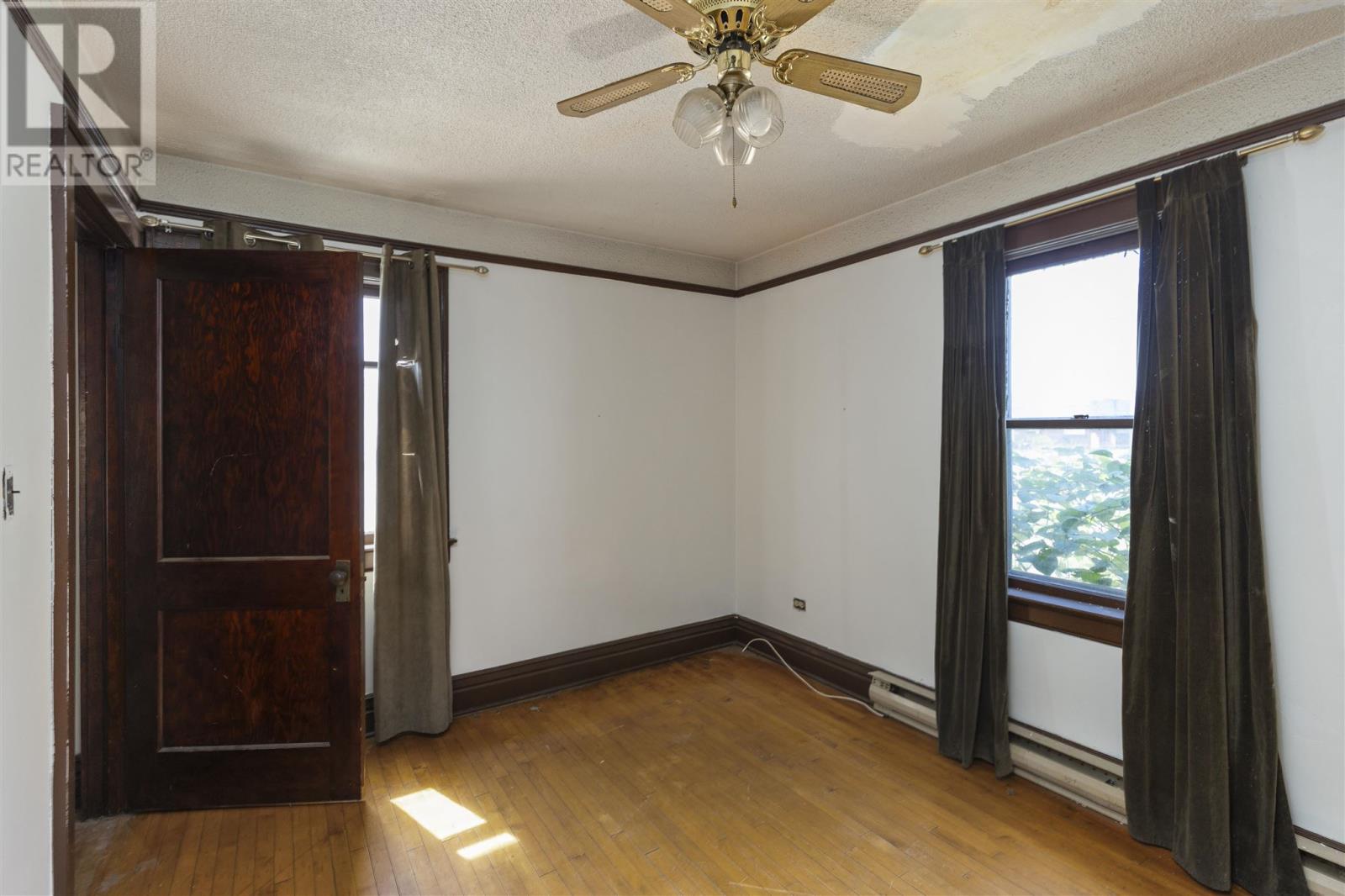 478 Douglas St, Sault Ste. Marie, Ontario  P6C 1T1 - Photo 8 - SM253306