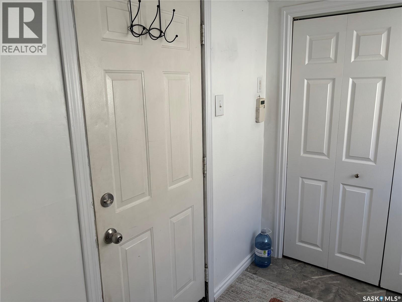 1048 Ominica Street E, Moose Jaw, Saskatchewan  S6H 0J3 - Photo 6 - SK019681