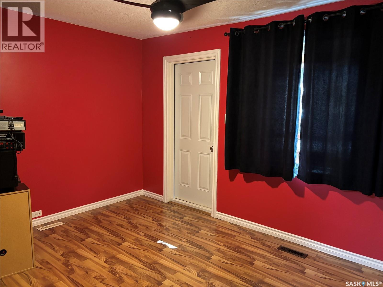 1048 Ominica Street E, Moose Jaw, Saskatchewan  S6H 0J3 - Photo 18 - SK019681