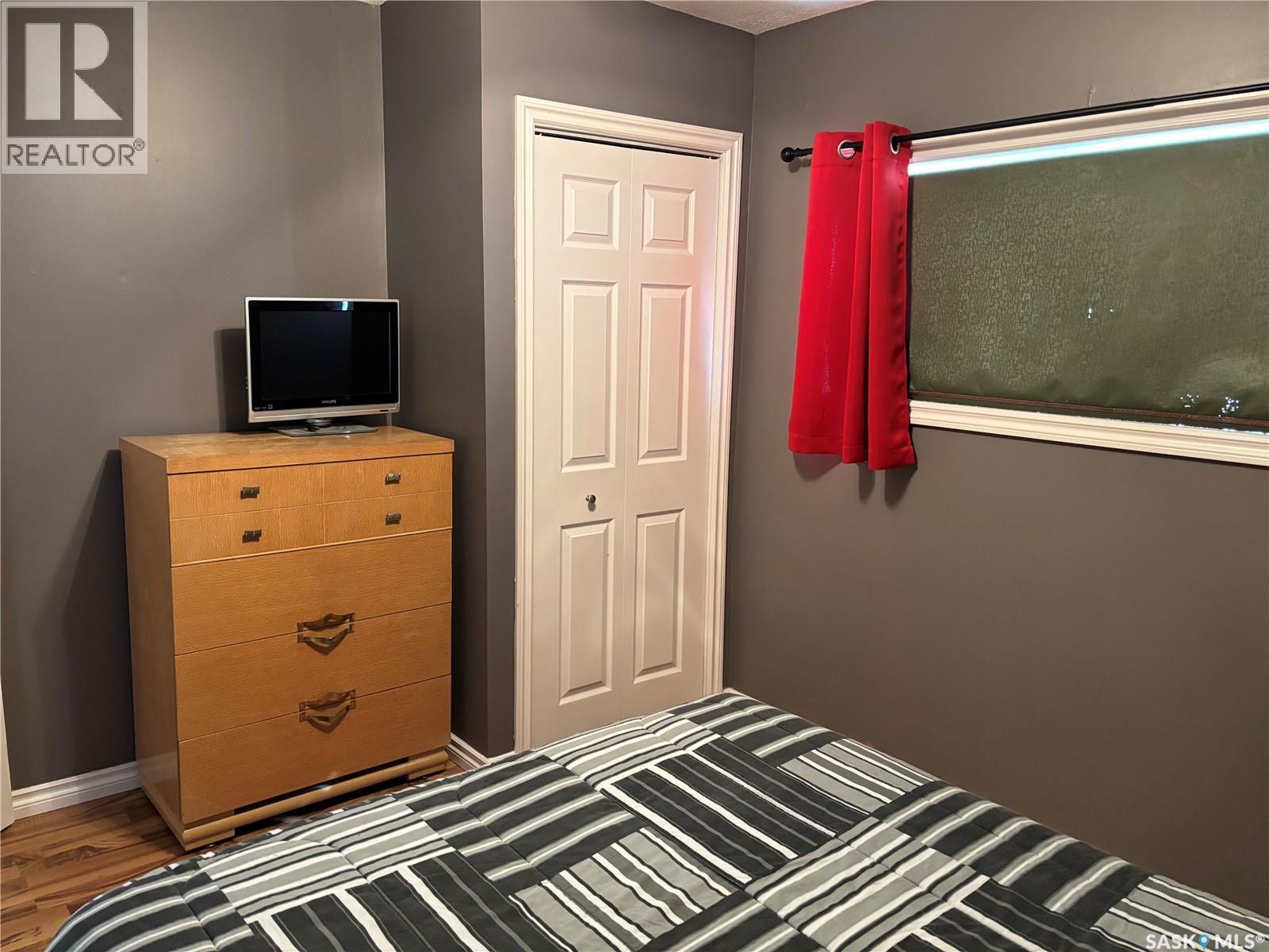 1048 Ominica Street E, Moose Jaw, Saskatchewan  S6H 0J3 - Photo 13 - SK019681