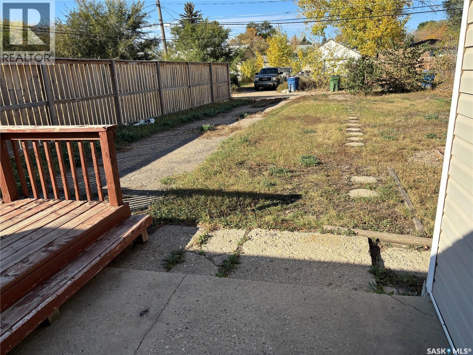 1048 Ominica Street E, Moose Jaw, Saskatchewan  S6H 0J3 - Photo 31 - SK019681