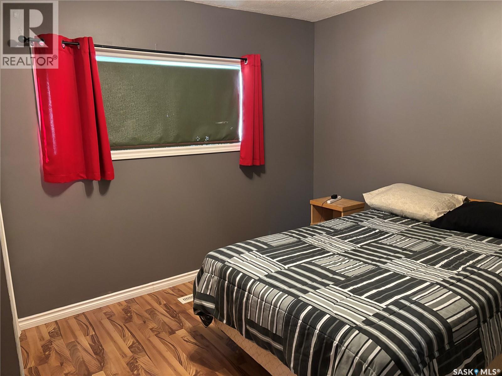 1048 Ominica Street E, Moose Jaw, Saskatchewan  S6H 0J3 - Photo 14 - SK019681