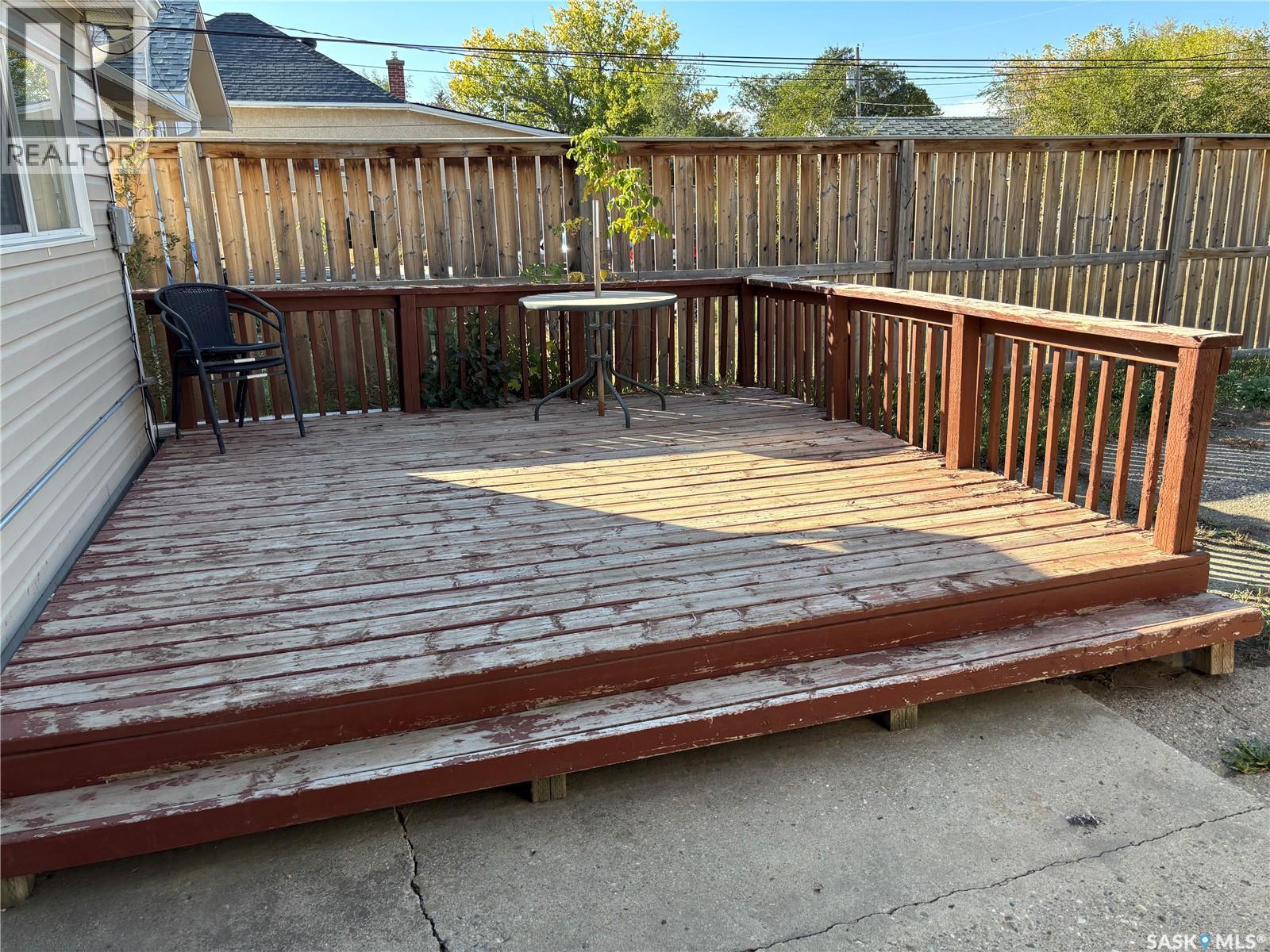 1048 Ominica Street E, Moose Jaw, Saskatchewan  S6H 0J3 - Photo 32 - SK019681