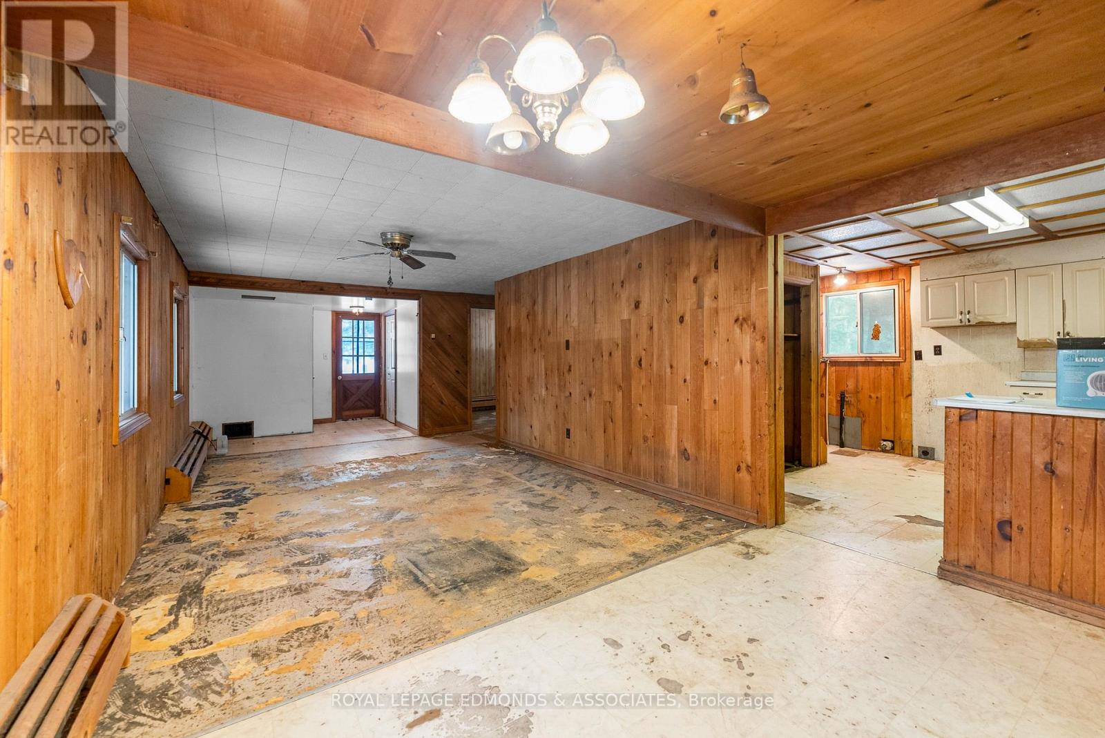 2815 Round Lake Road, Killaloe, Ontario K0J 2J0 - Photo 20 - X12562600