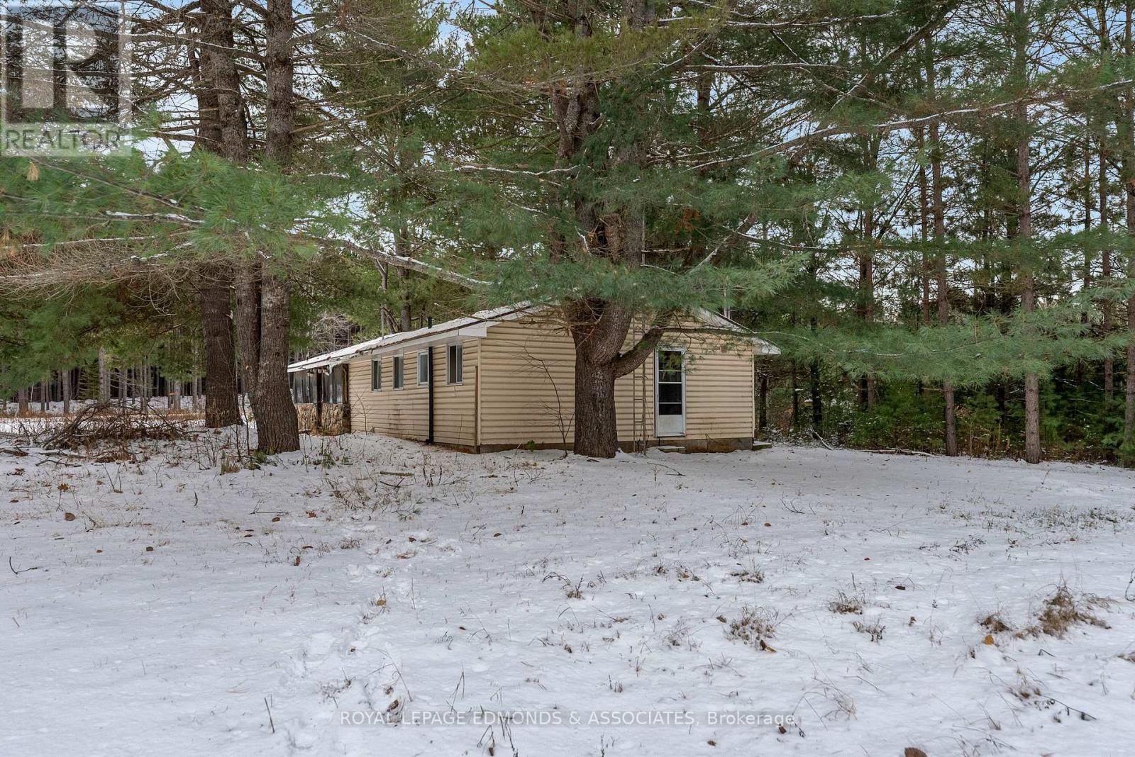 2815 Round Lake Road, Killaloe, Ontario  K0J 2J0 - Photo 6 - X12562600