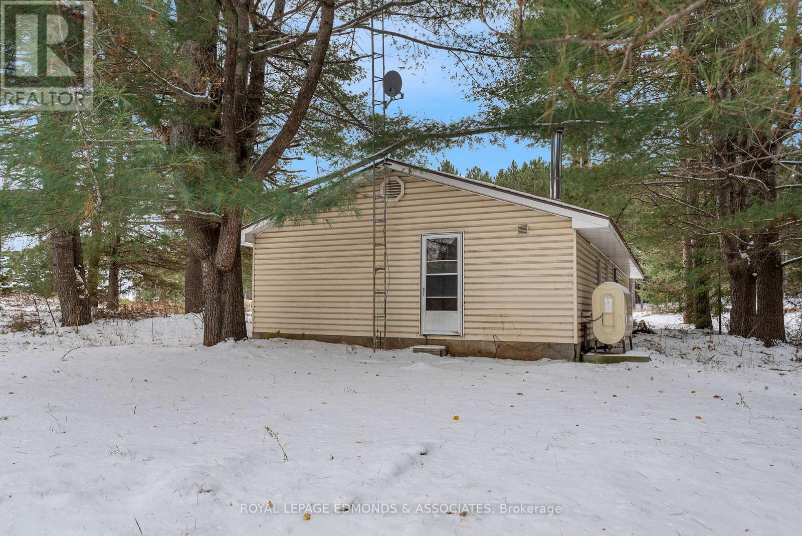 2815 Round Lake Road, Killaloe, Ontario  K0J 2J0 - Photo 7 - X12562600