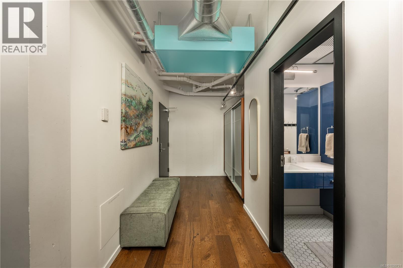 216 1029 View St, Victoria, British Columbia  V8V 0C9 - Photo 4 - 1020731