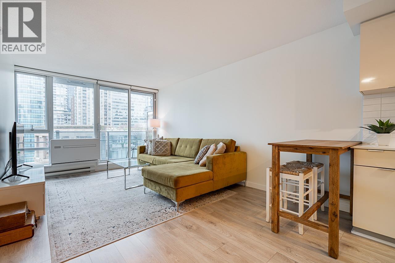 1907 788 Hamilton Street, Vancouver, British Columbia  V6B 0E9 - Photo 13 - R3068981