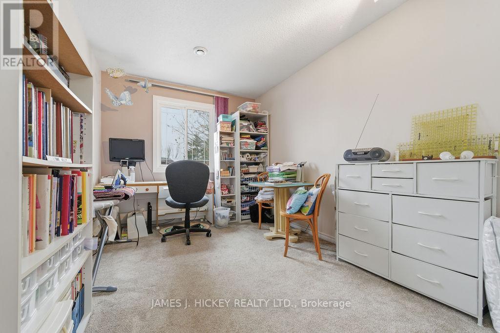 15 Tamarack Street, Deep River, Ontario  K0J 1P0 - Photo 30 - X12563694