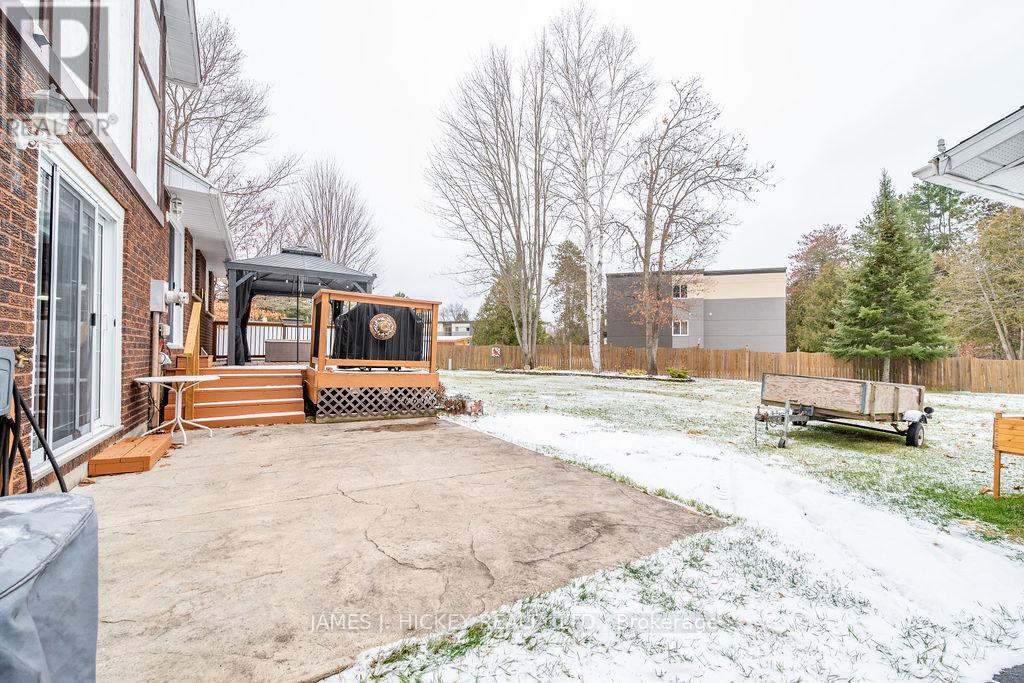 15 Tamarack Street, Deep River, Ontario  K0J 1P0 - Photo 42 - X12563694