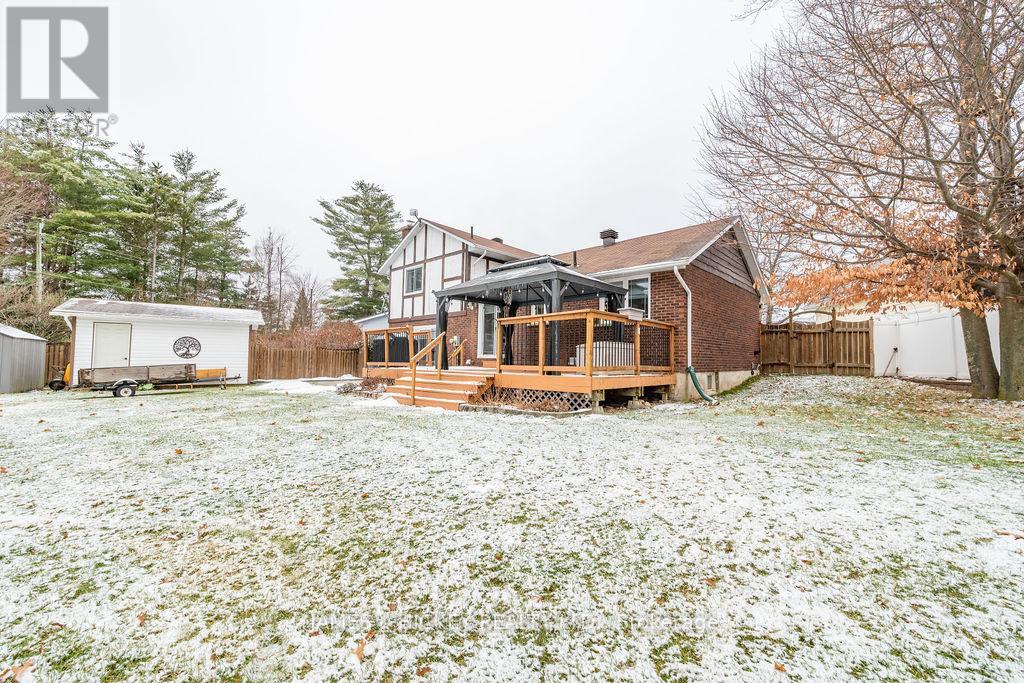 15 Tamarack Street, Deep River, Ontario  K0J 1P0 - Photo 48 - X12563694